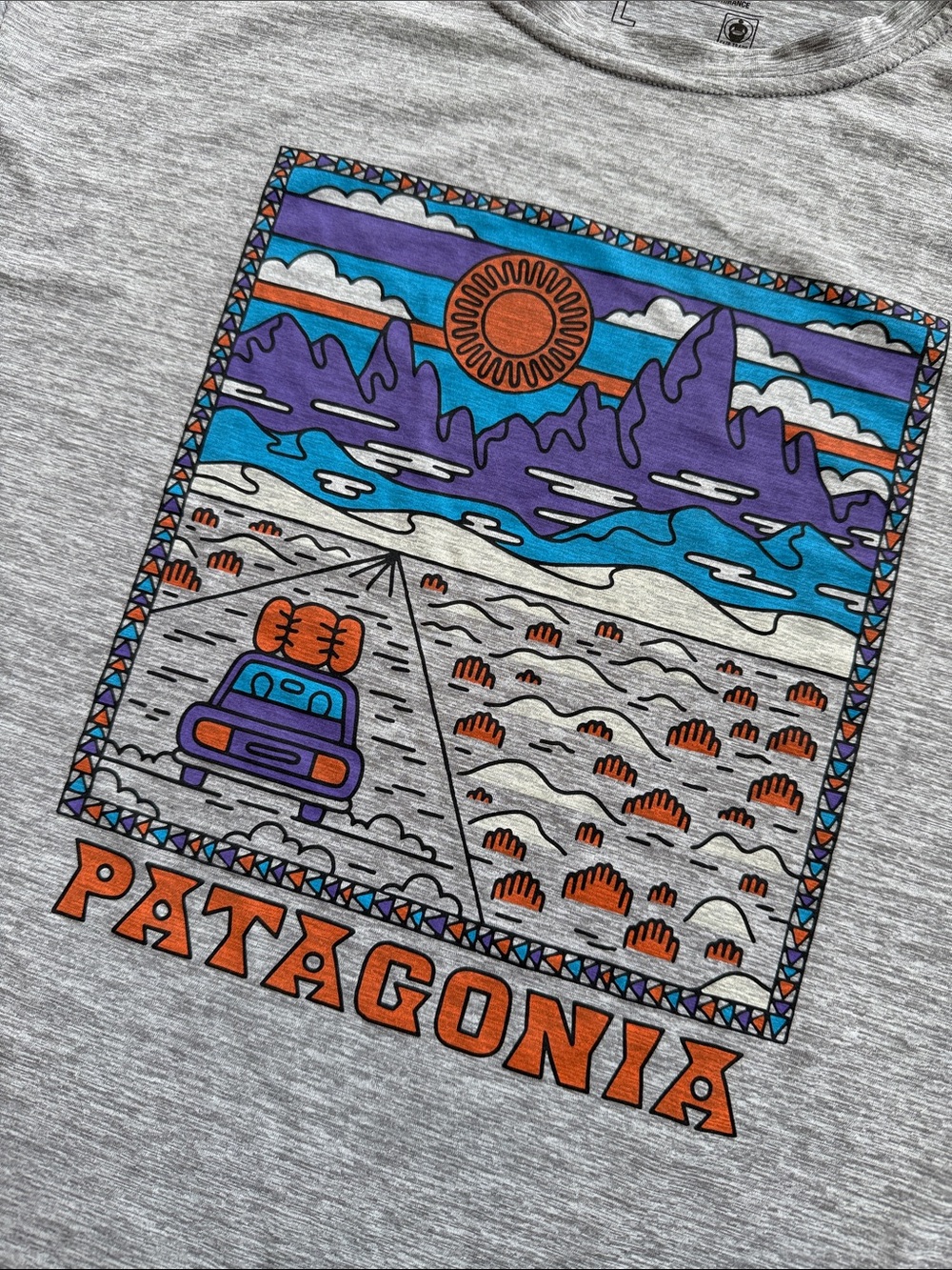 Patagonia Capilene cool UPF 50 Heather Gray Tee - Picture 4 of 7